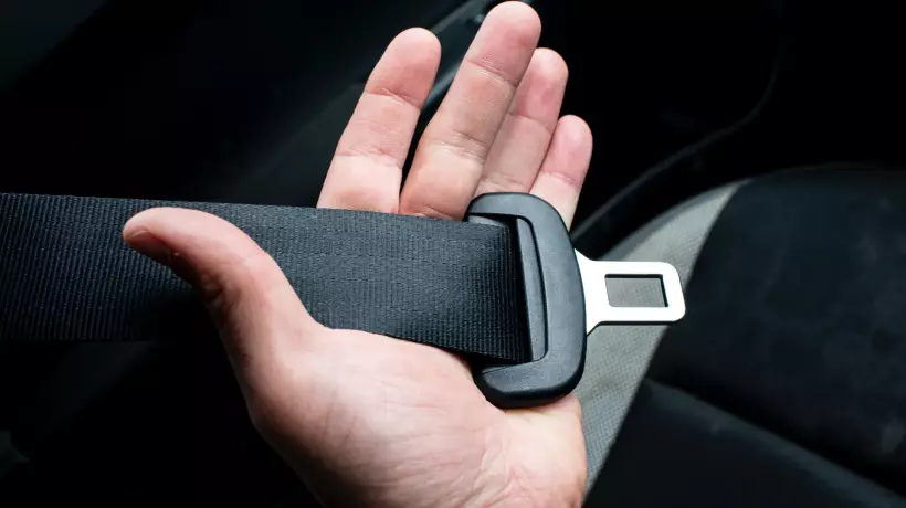 Elementos de Seguridad Pasiva en el Automóvil